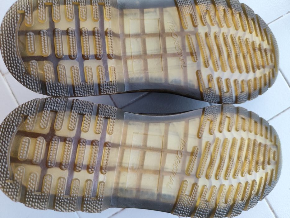 Sapatos "The original " novos n°45