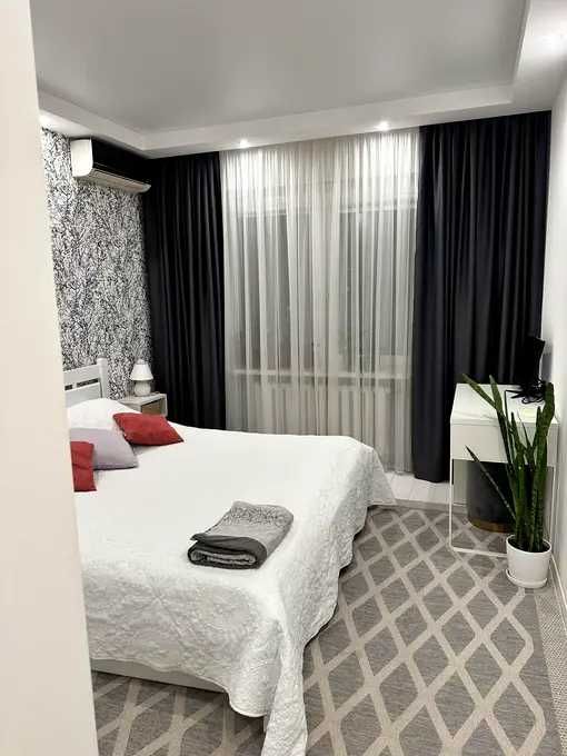 Світла 3к кв. вул. Тетяни Яблонської 6 м.Шулявська Індустріальний міст