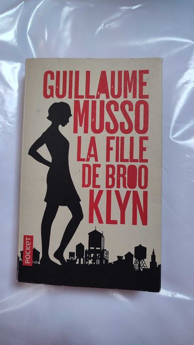 MUSSO Livro em Francês