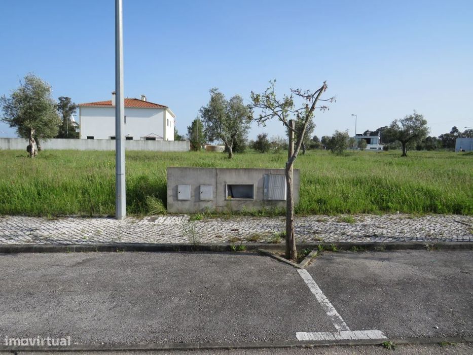 Lote para construção de Moradia