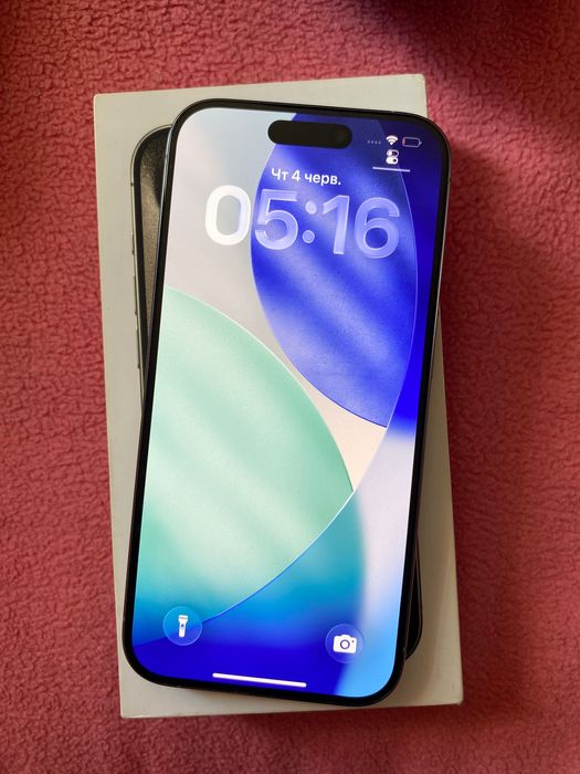 iPhone 15 pro 128 go