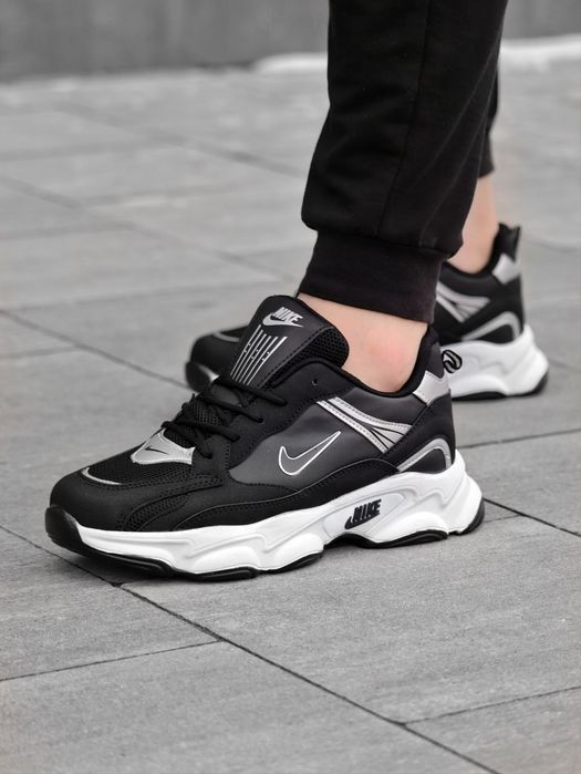 Кросівки Кроссовки Nike Black White Чёрный Белый Чорний Білий Кросовки демісезон