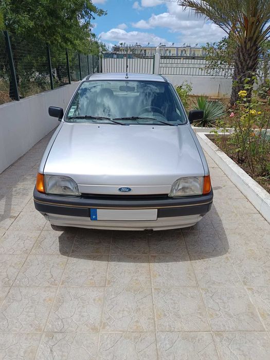 Vende-se Ford Fiesta 1.1