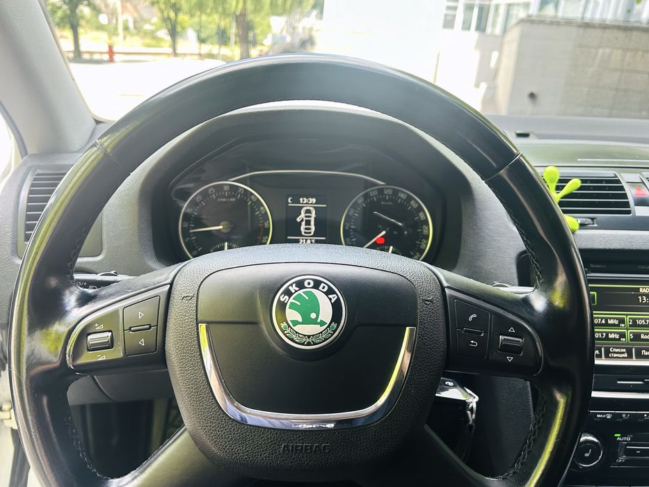 Продам skoda octavia a5 4x4