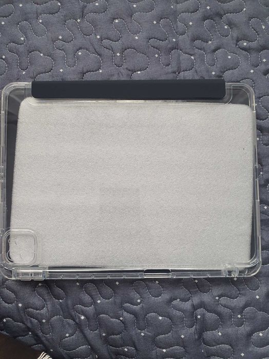 Sprzedam nieużywany etui do ipad 11/11pro
