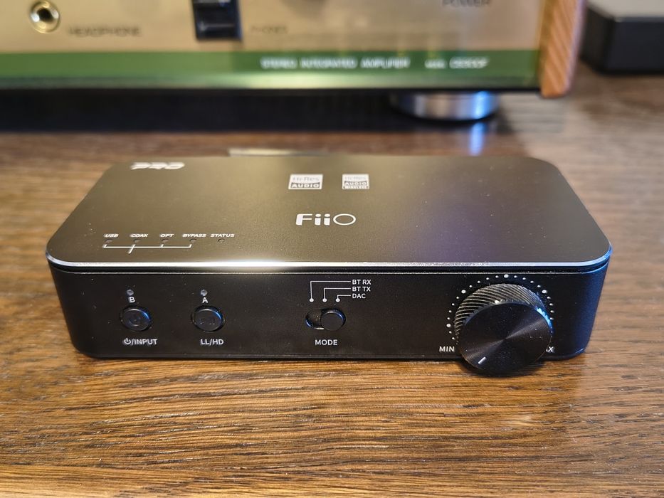 Fiio BTA30 pro DAC przetwornik  cyfrowo-analogowy C/A