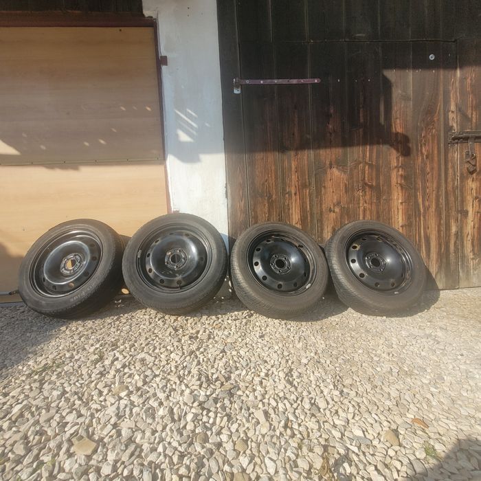 Felgi stalowe 5x108 z oponami