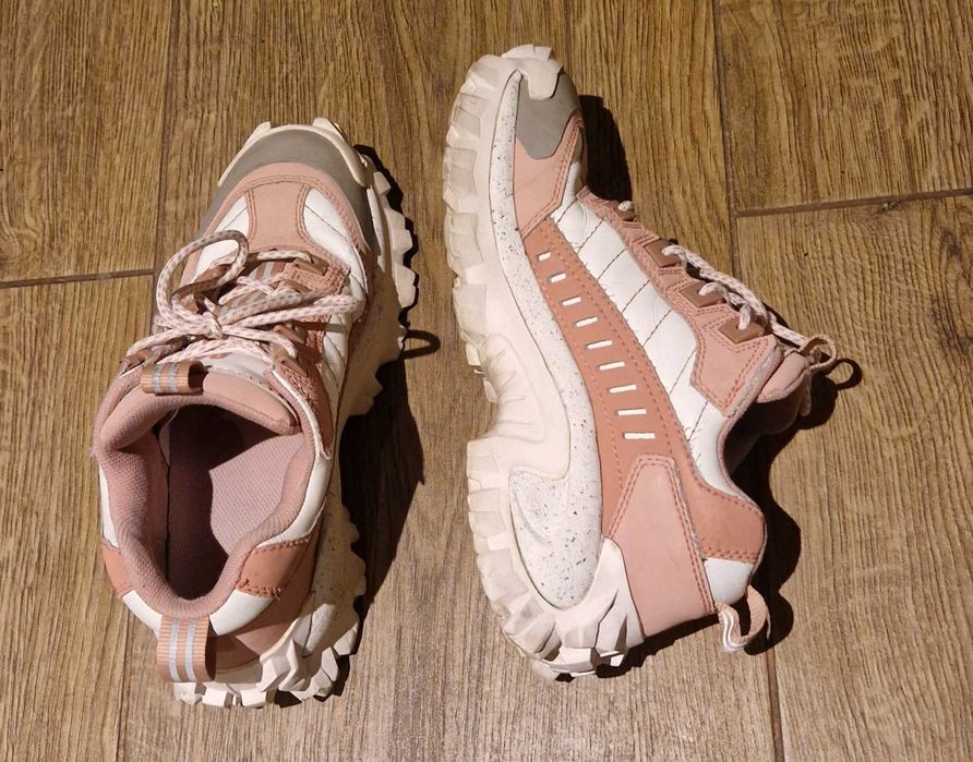 Buty trapery trecking traktor nowa kolekcja CATERPILLAR 40  CAT  499,-