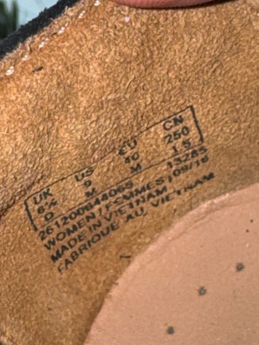 Кросівки Clarks Ava 40 розмір Е14147