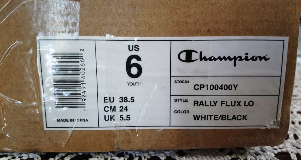 Кроссовки Champion