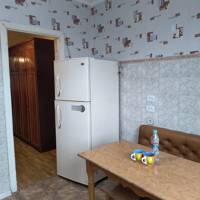 Здам квартирув центрі міста вул.Гетьмана Полуботка,б. 84