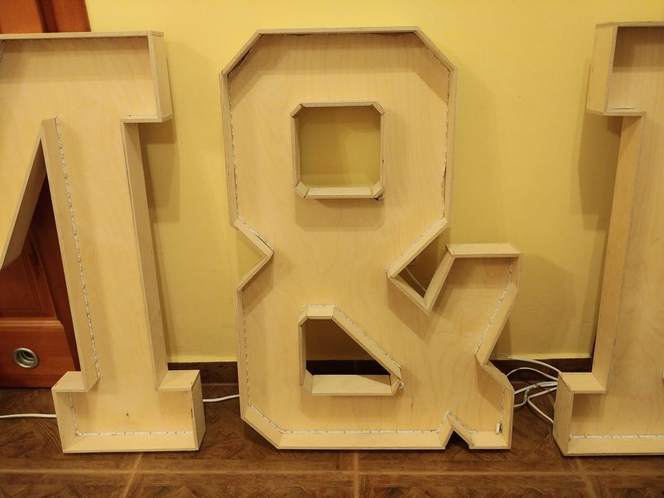 Litery dekoracje na salę weselną M&M, podświetlenie LED, M & M