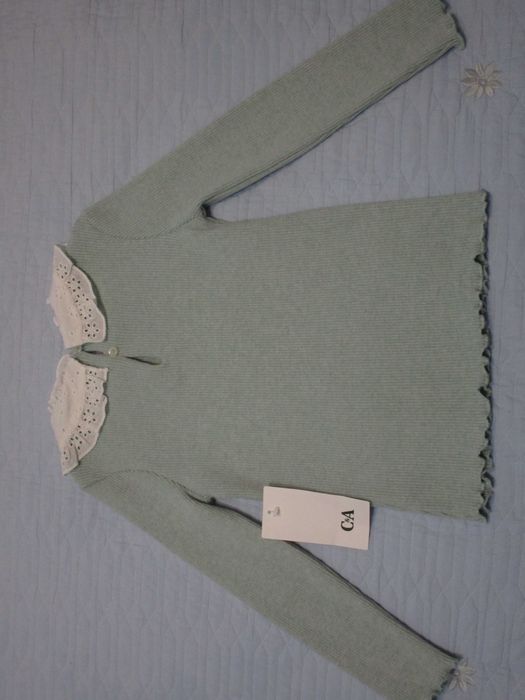 Свитерок, пуловер C&A с хлопковым кружевным воротничком. Размер 116