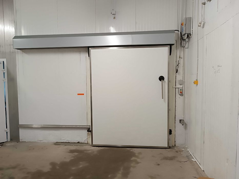 Drzwi przesuwne do mroźni chłodni automatyczne