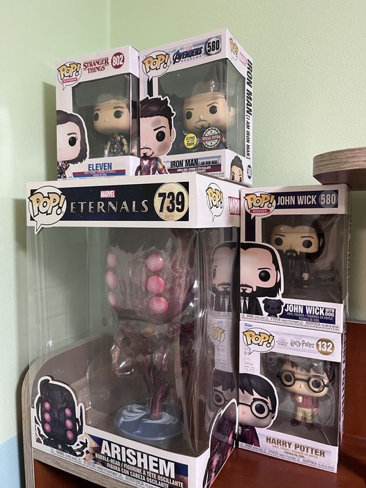 Funko pop strange things