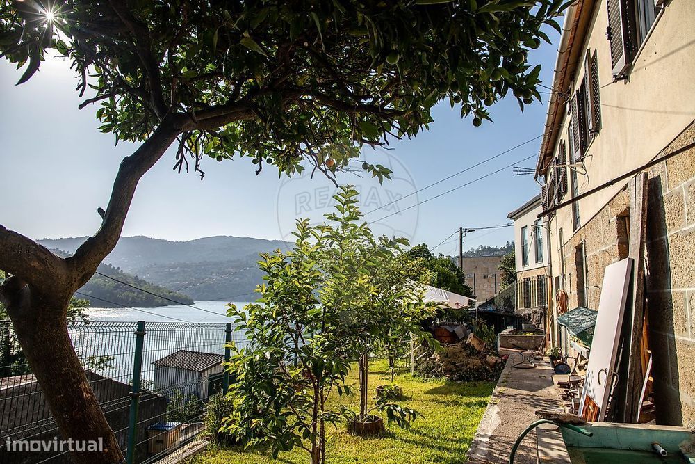 Moradia T3 para venda