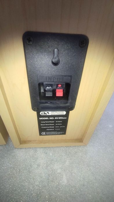 Colunas hi-fi Acoustic Solutions AV-20MK2