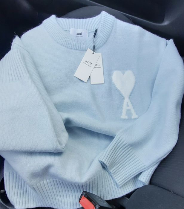 Свитер в стиле  Амі