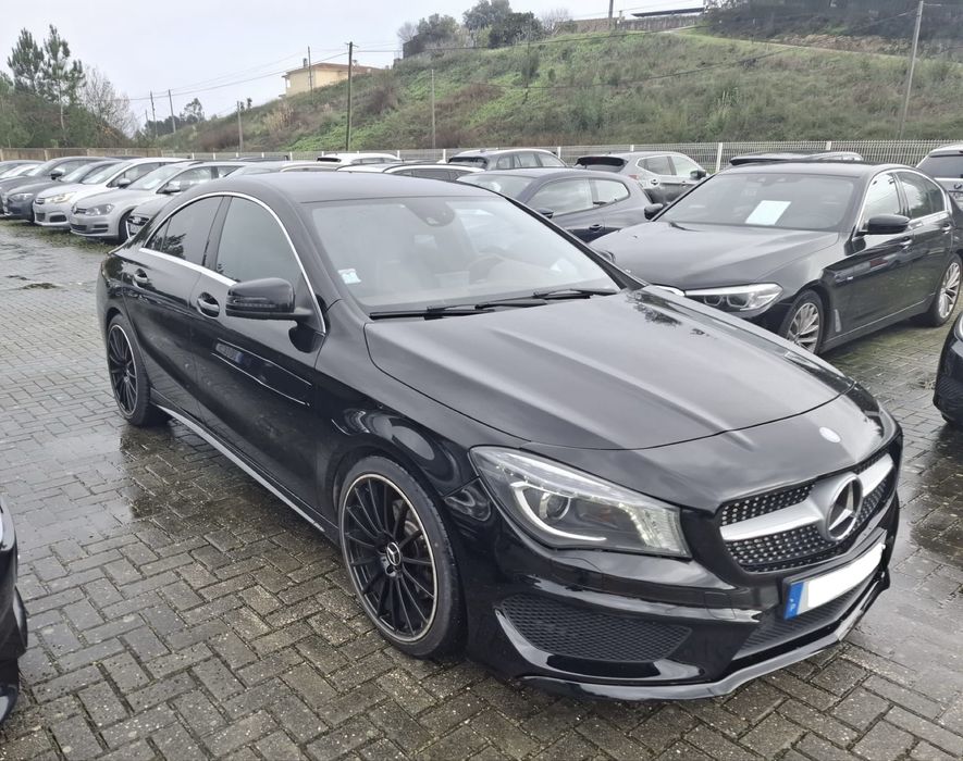 Mercedes-Benz CLA 220d AMG Auto