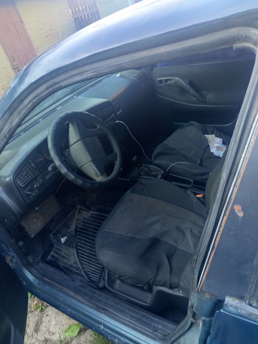 Passat B3 1.8 газ бенз