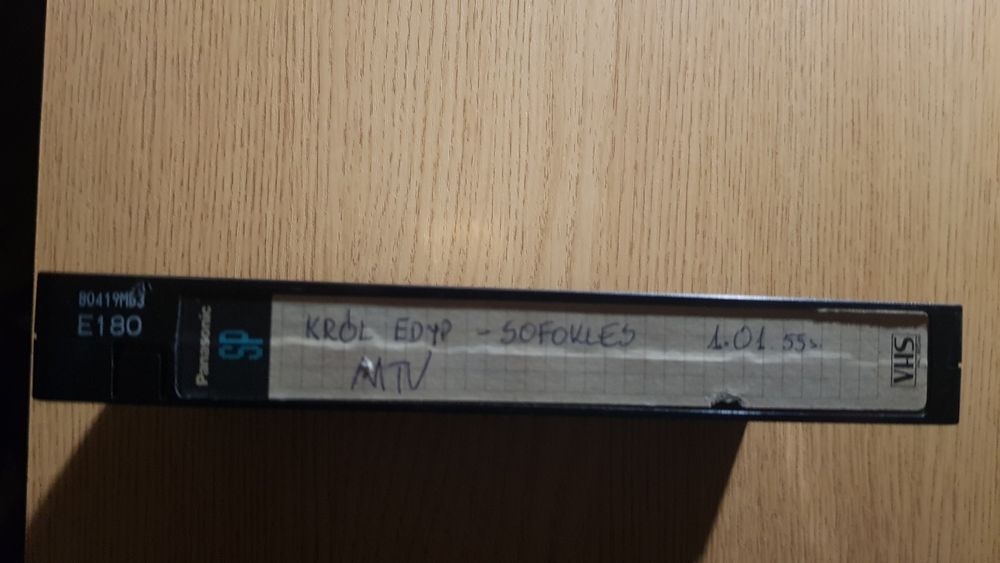 Teledyski z MTV lata 90-te na kasecie VHS