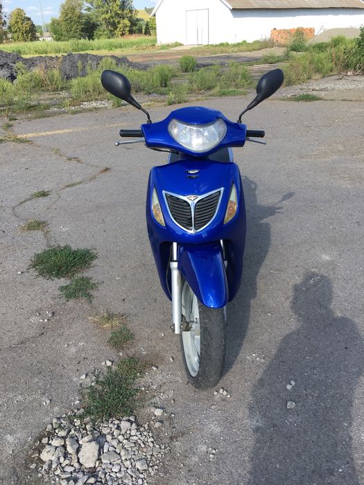Продам Honda SH150