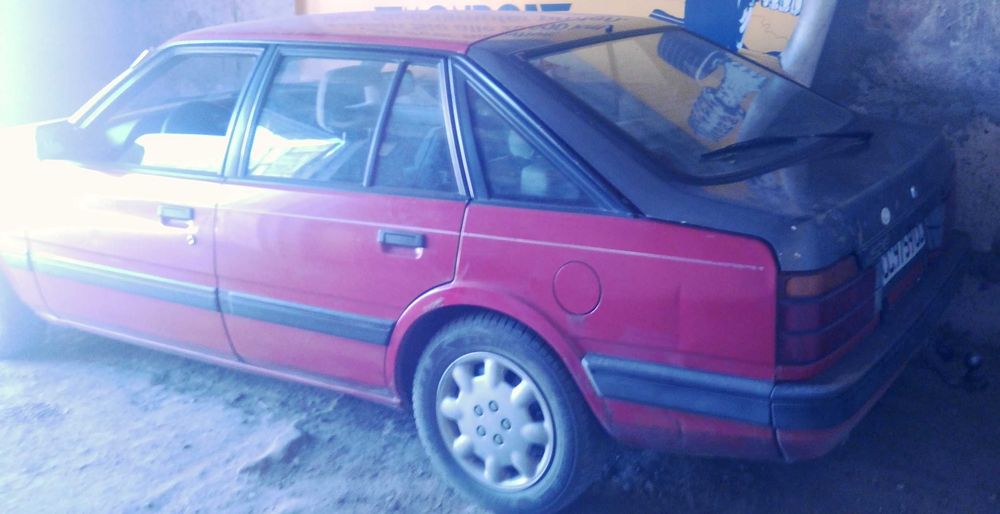 Продам заднюю ляду с Мазда 626 GС, GD, GE Yaris Premacy