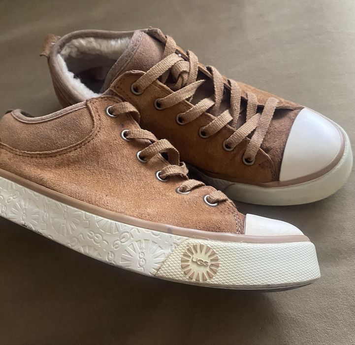 Кеди UGG на овчині