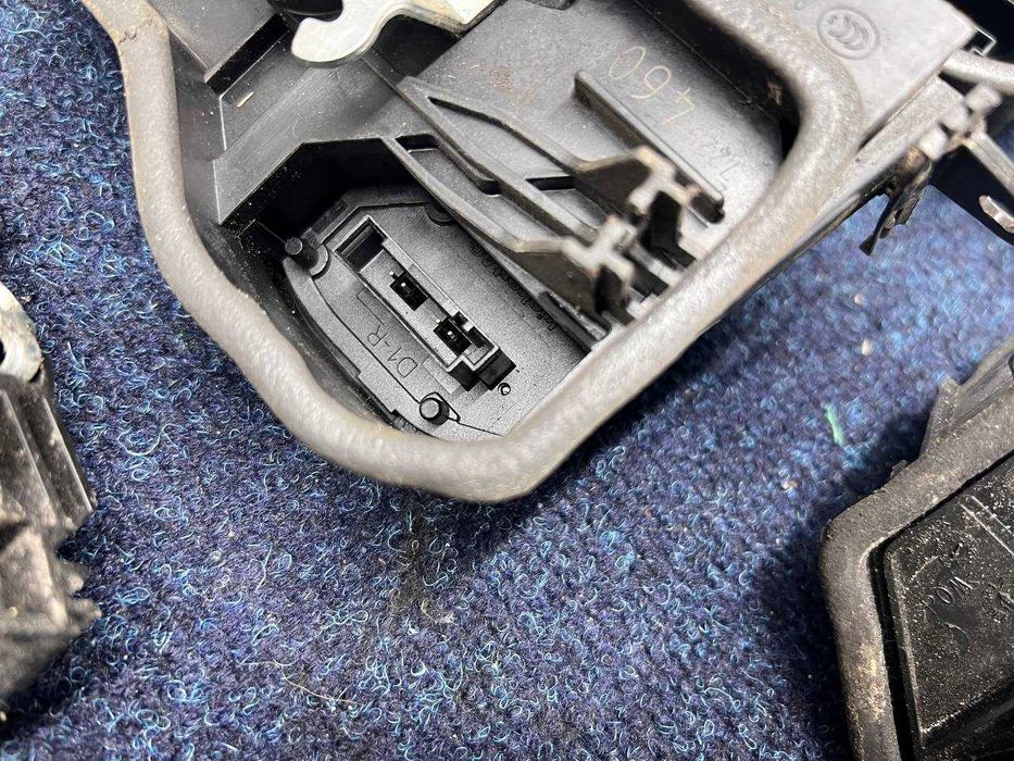 Замок дверний передній задній BMW F20 F21 F30 F31 F32 F34 F36 F10 F01