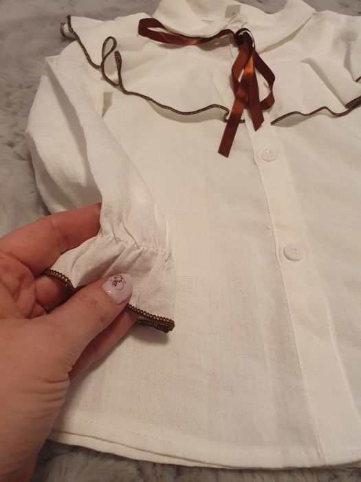 Nowa Biała elegancka bluzeczka r 116