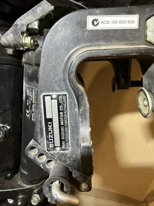 Мотор SUZUKI 4х-тактный