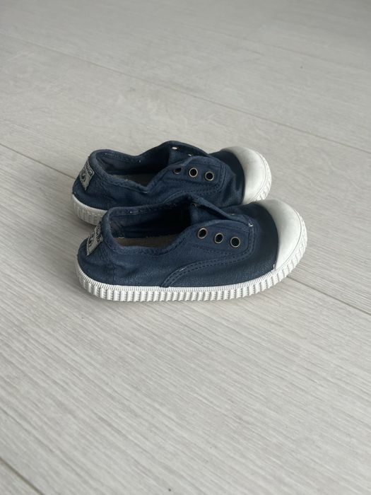 Victoria azuis escuros n25