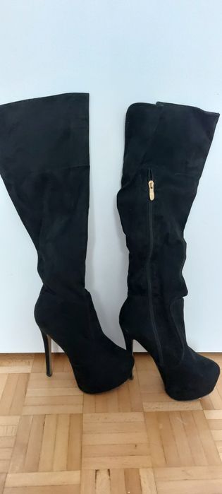 Szpilki 2 pary Sandały i kozaki pak