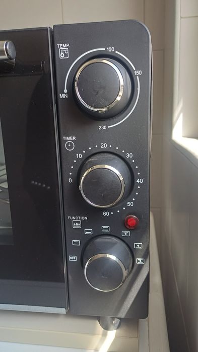 Mini forno eléctrico