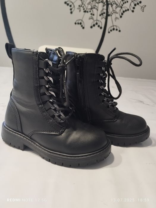 Ботінки  для дівчинки 24р