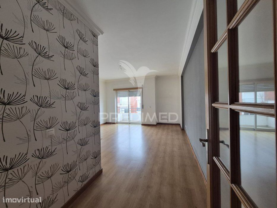 Apartamento T2-3Ass.Feijó-Vale Flor de Baixo-Almada