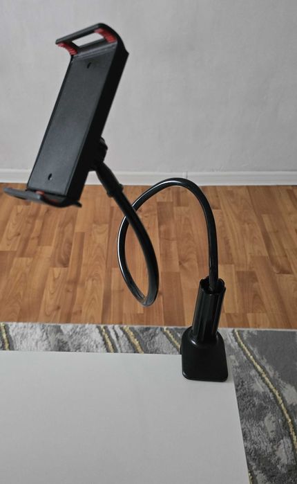 Uchwyt na smartfon
