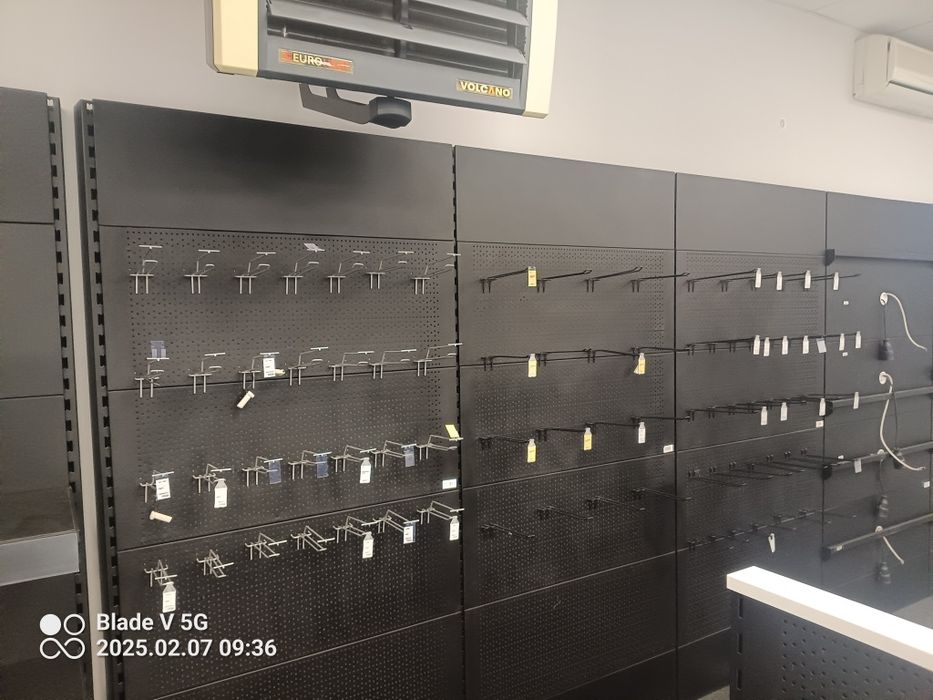 regały przyścienne metalowe modułowe sklepowe meble magazynowy garaż