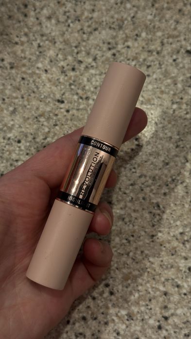 revolution contour stick fair