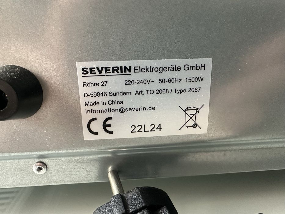 Mały elektryczny piekarnik severin