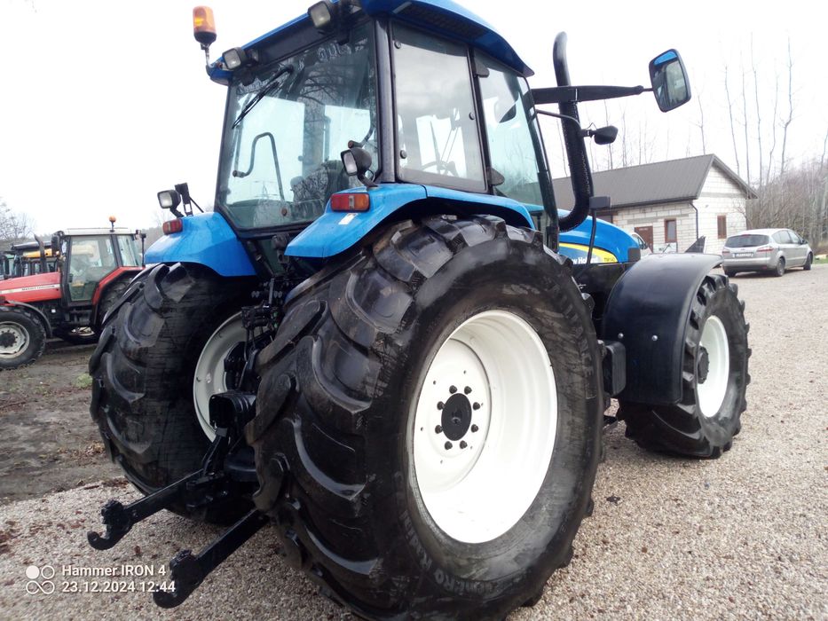 New Holland TM140 ciągnik rolniczy