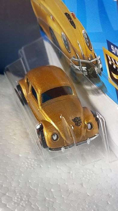 Hot wheels bumblebee