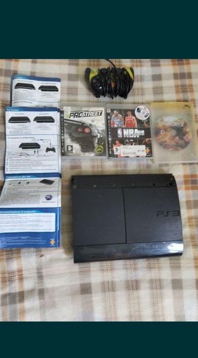 Vendo PlayStation 3 em bom estado.