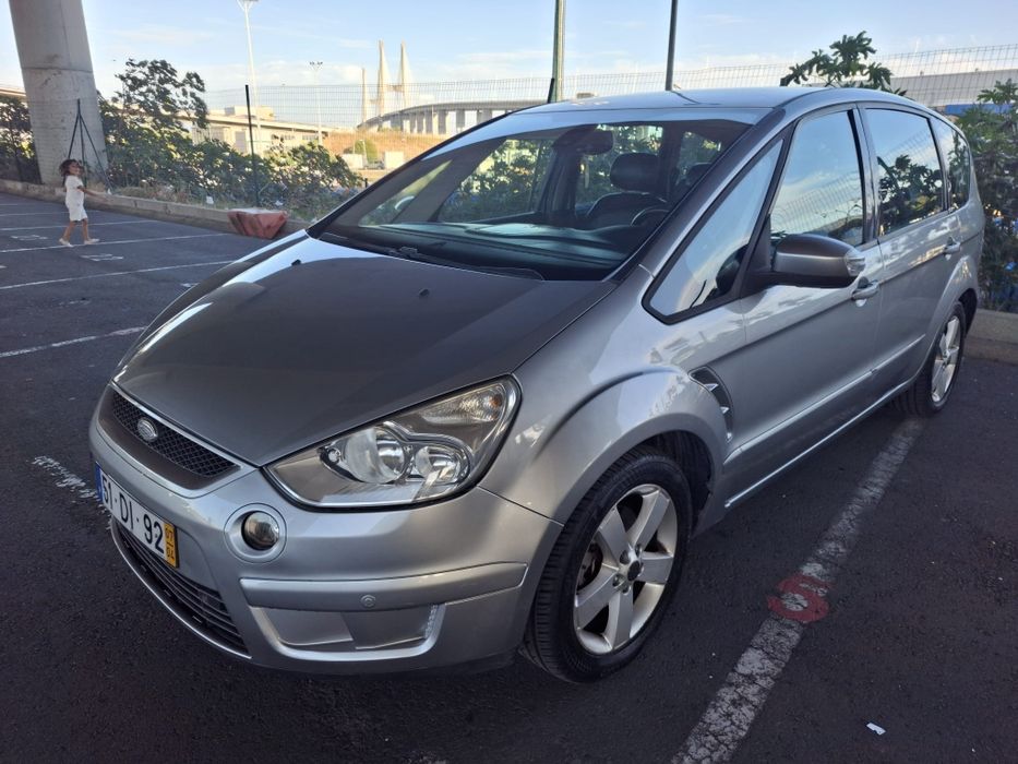 Ford s max  carrinhade exelente qualidade