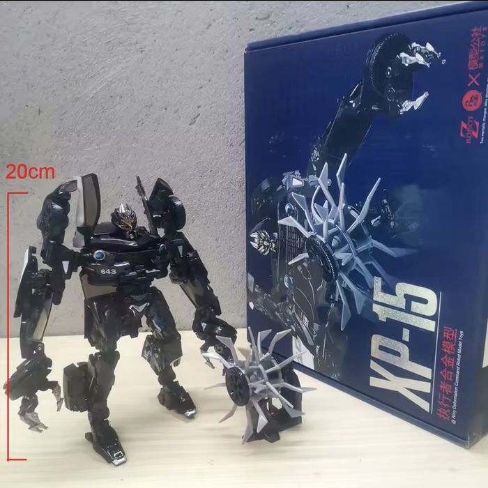 Робот-трансформер Барикейд XP-15 Barricade з металевими деталями 20 см