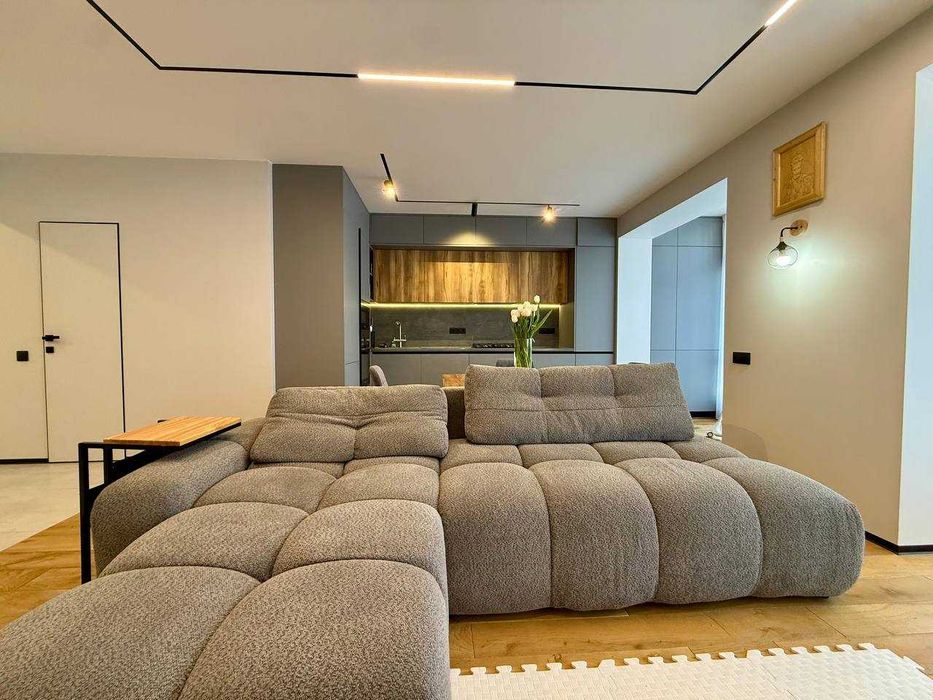 Продаж стильної 3-кімнатної квартири в ЖК "Містечко Центральне" (38)