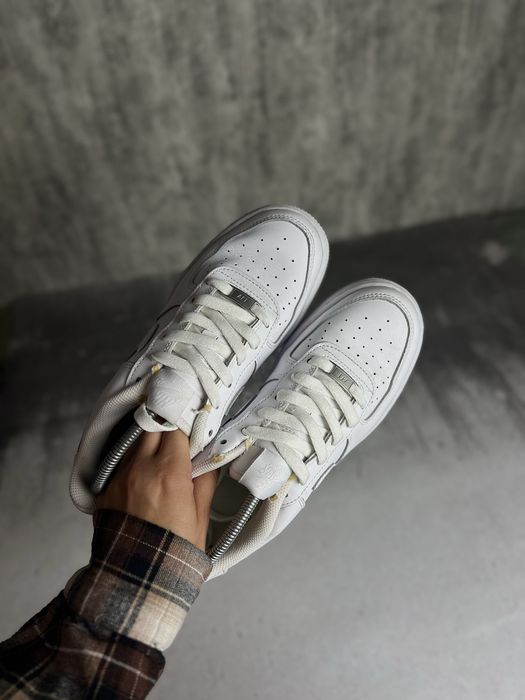 Кросівки жіночі Nike Air Force 1 38(24)