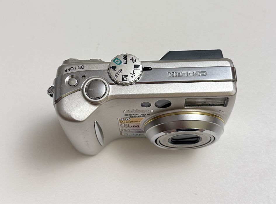 Nikon Coolpix 4200 stary aparat cyfrowy