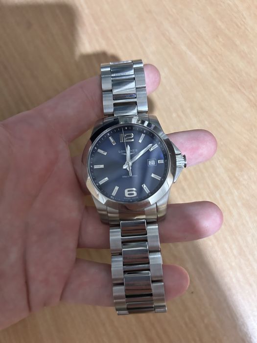 Годинник LONGINES CONQUEST L3.759.4.96.6