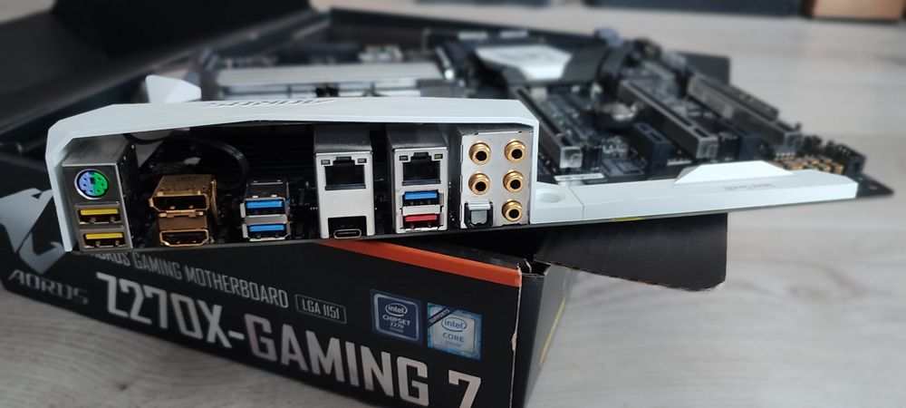 Intel Core i7 7700K 4.2GHz,Socket LGA 1151